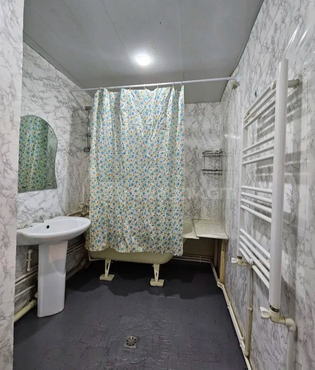 4 Սենյականոց Բնակարան, 93քմ, 8/9 հարկ, Նորմալ Վիճակում, Կահավորված, Արևկող