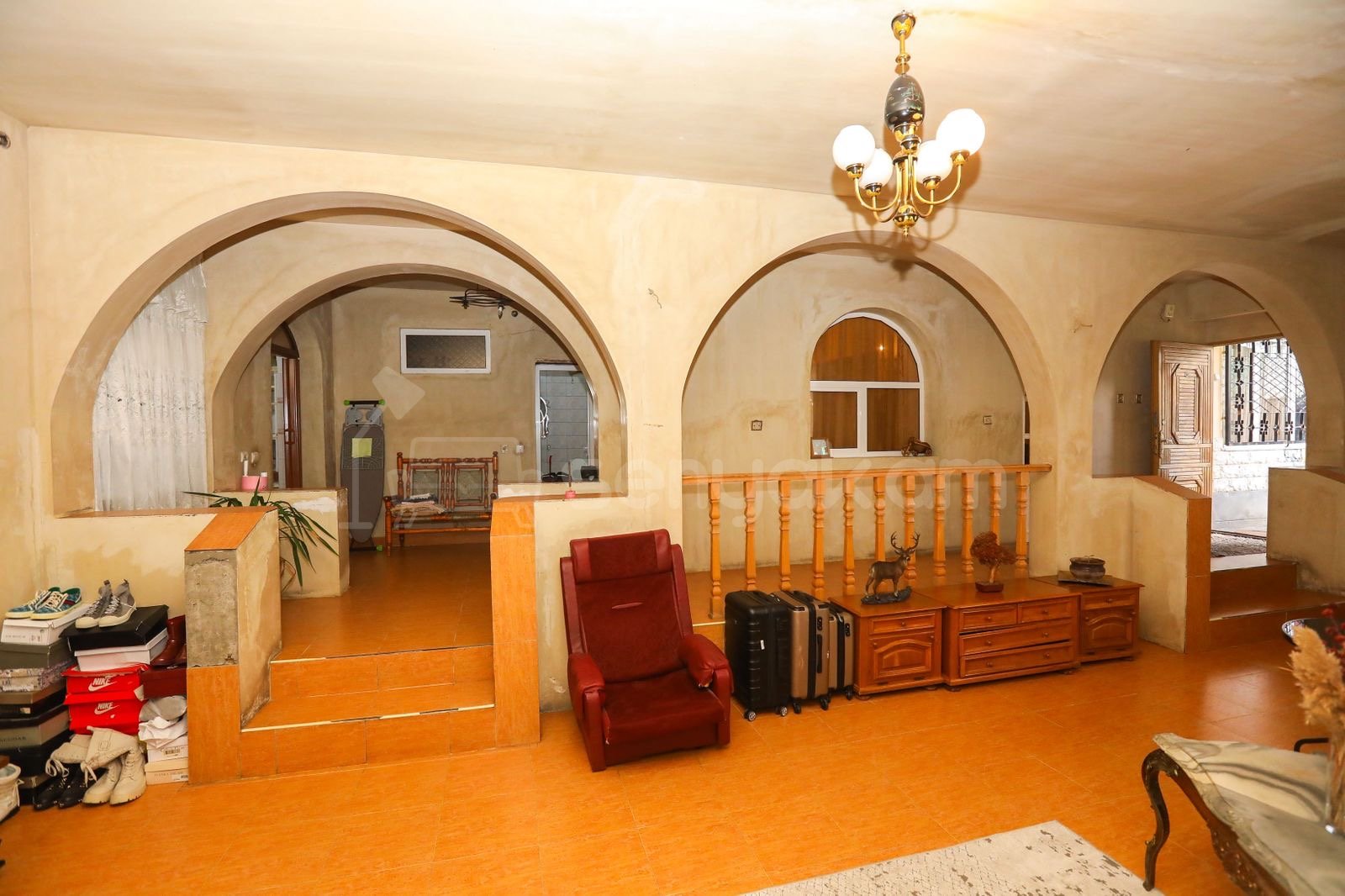 5 Սենյականոց Սեփական Տուն, 266քմ, Կոսմետիկ Վերանորոգված