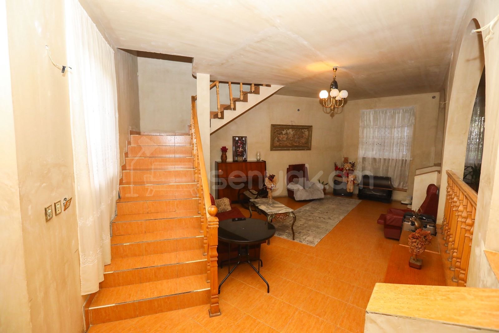 5 Սենյականոց Սեփական Տուն, 266քմ, Կոսմետիկ Վերանորոգված