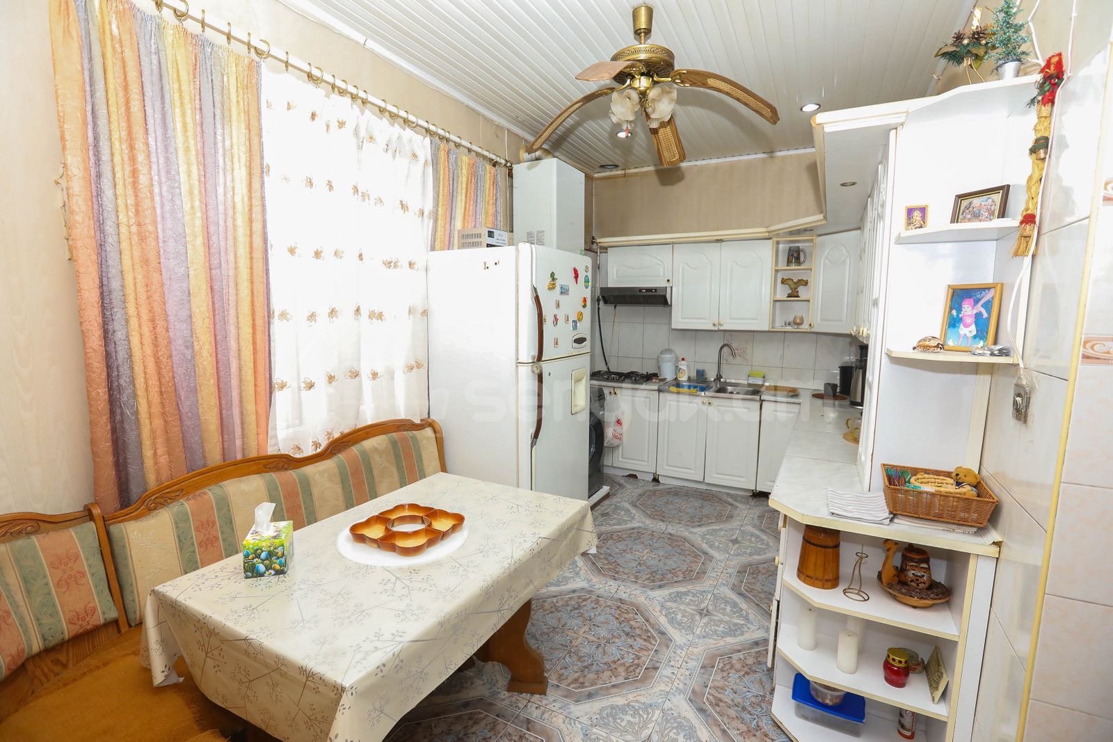 5 Սենյականոց Սեփական Տուն, 266քմ, Կոսմետիկ Վերանորոգված