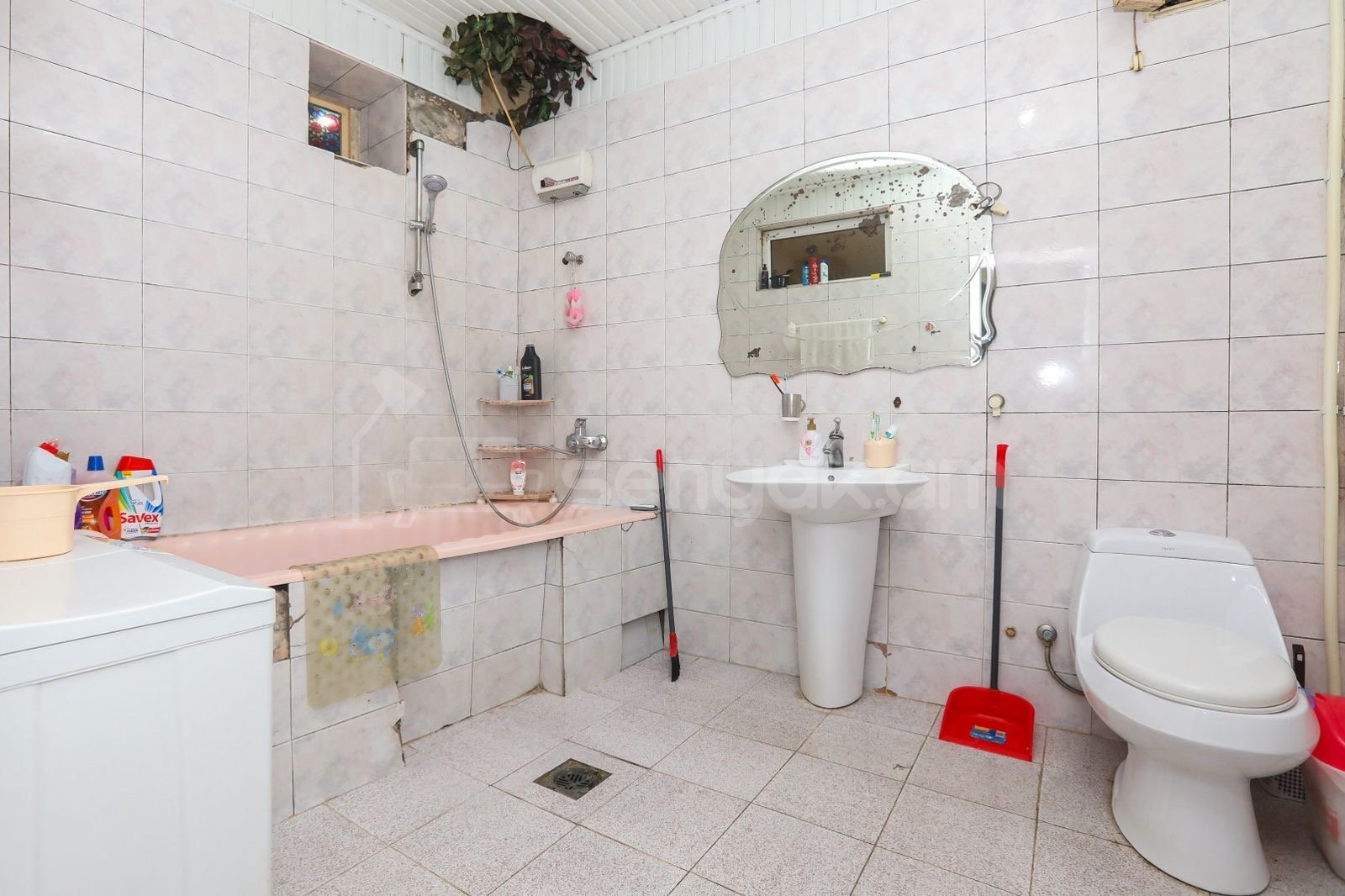 5 Սենյականոց Սեփական Տուն, 266քմ, Կոսմետիկ Վերանորոգված