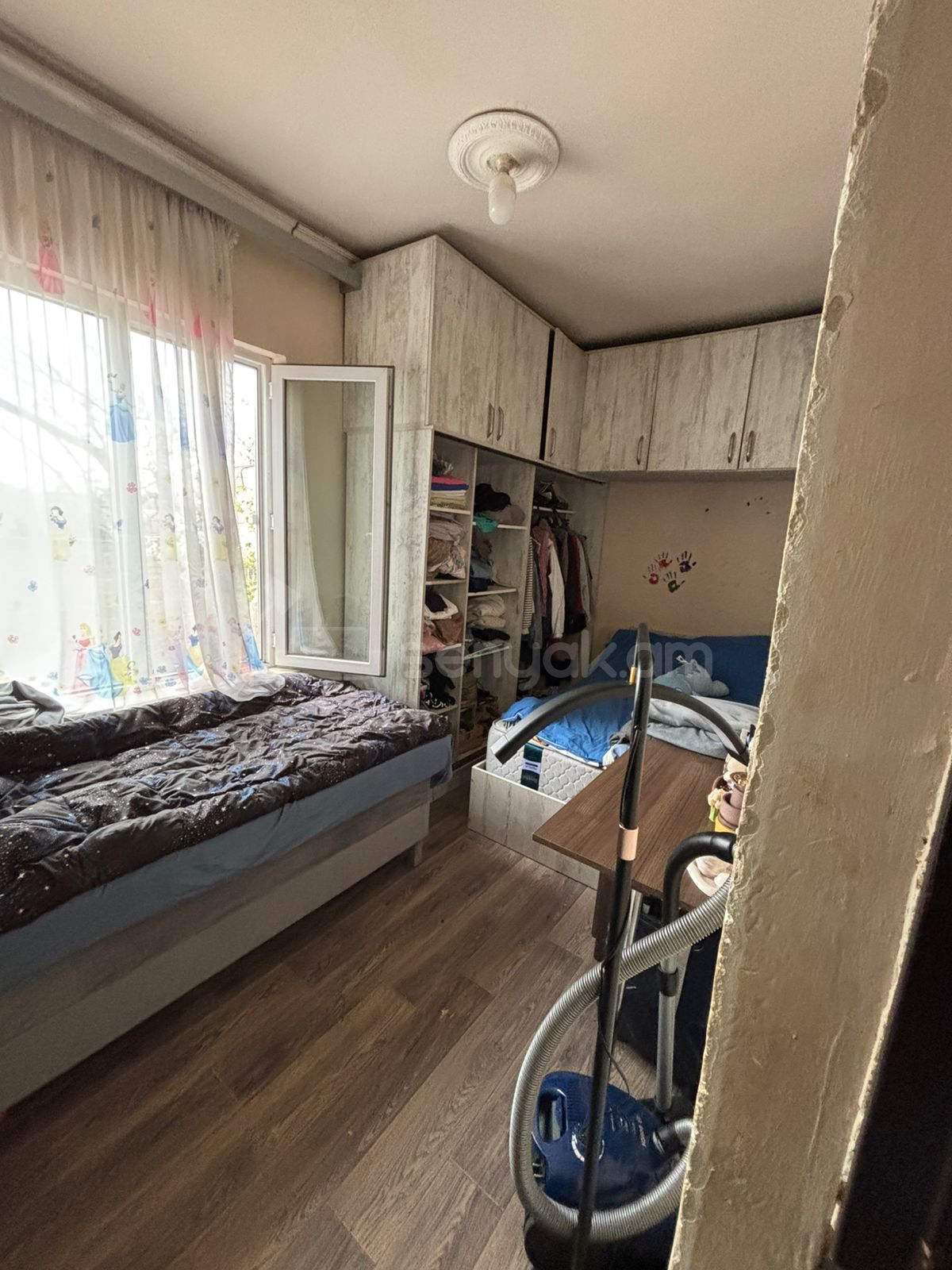 3 Սենյականոց Սեփական Տուն, 52քմ, Կապիտալ Վերանորոգված