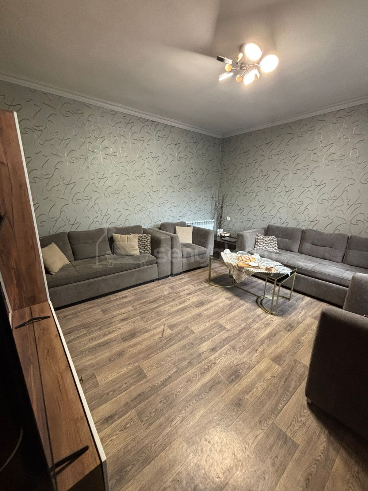 3 Սենյականոց Սեփական Տուն, 52քմ, Կապիտալ Վերանորոգված