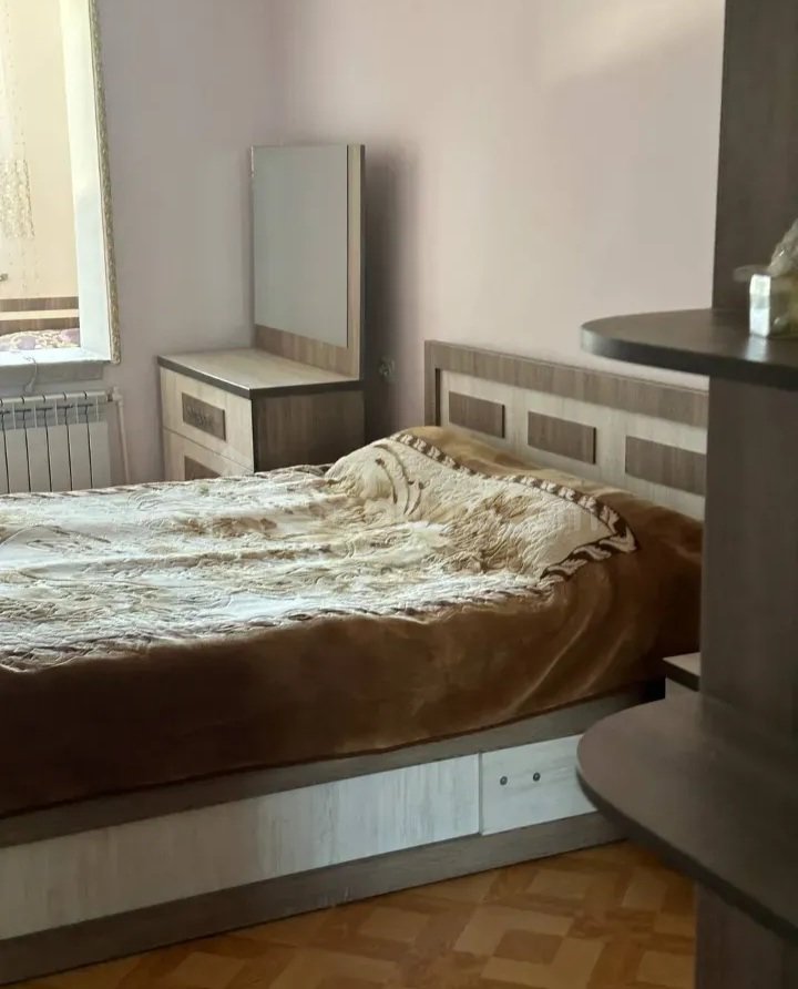 2 Սենյականոց Բնակարան Քարե Շենքում, 60քմ, 2/5 հարկ, Կապիտալ Վերանորոգված, Կահավորված