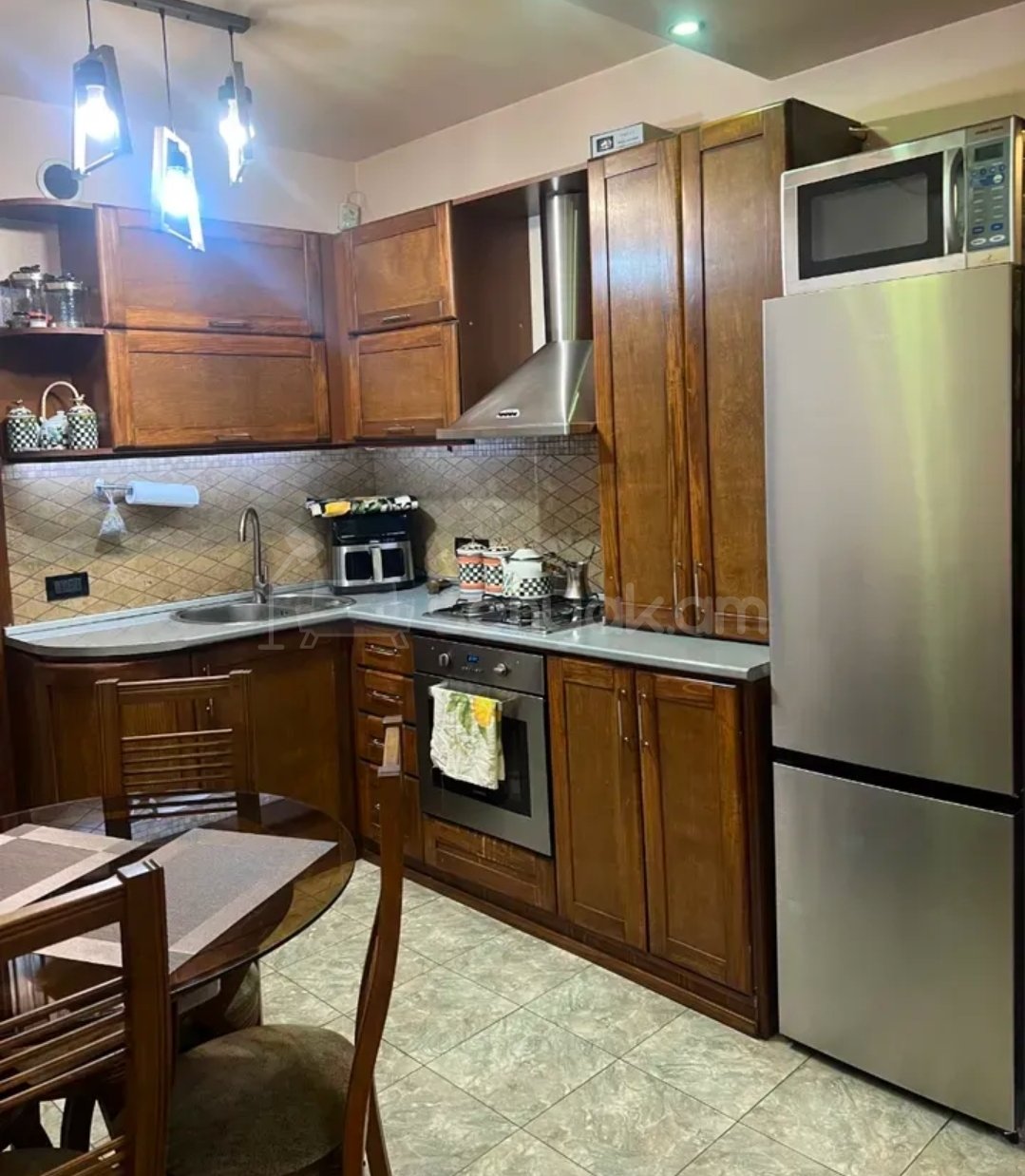 3 Սենյականոց Բնակարան, 86քմ, 1/11 հարկ, Կապիտալ Վերանորոգված