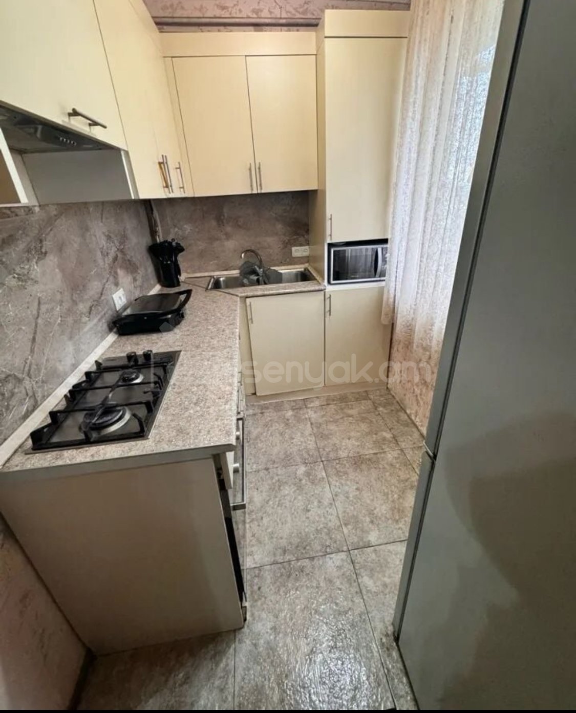 3 Սենյականոց Բնակարան, 44քմ, 9/9 հարկ, Կապիտալ Վերանորոգված