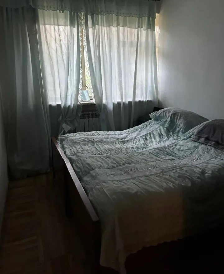 3 Սենյականոց Բնակարան Քարե Շենքում, 75քմ, 1/5 հարկ, Կոսմետիկ Վերանորոգված