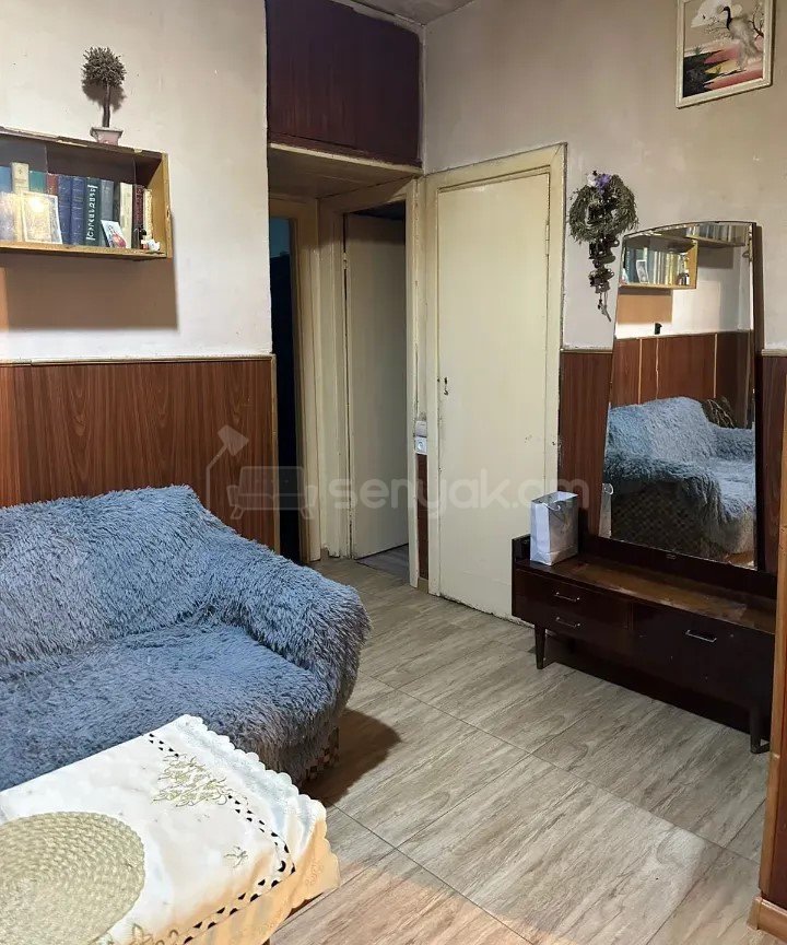 3 Սենյականոց Բնակարան Քարե Շենքում, 75քմ, 1/5 հարկ, Կոսմետիկ Վերանորոգված