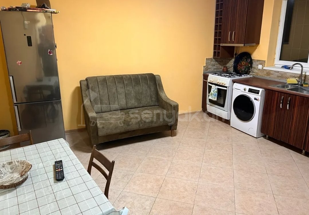 2 Սենյականոց Սեփական Տուն, 70քմ, Կապիտալ Վերանորոգված, Կահավորված, Ավտոտնակով