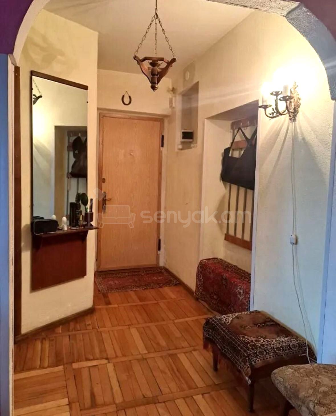 3 Սենյականոց Բնակարան Քարե Շենքում, 82քմ, 4/4 հարկ, Կոսմետիկ Վերանորոգված