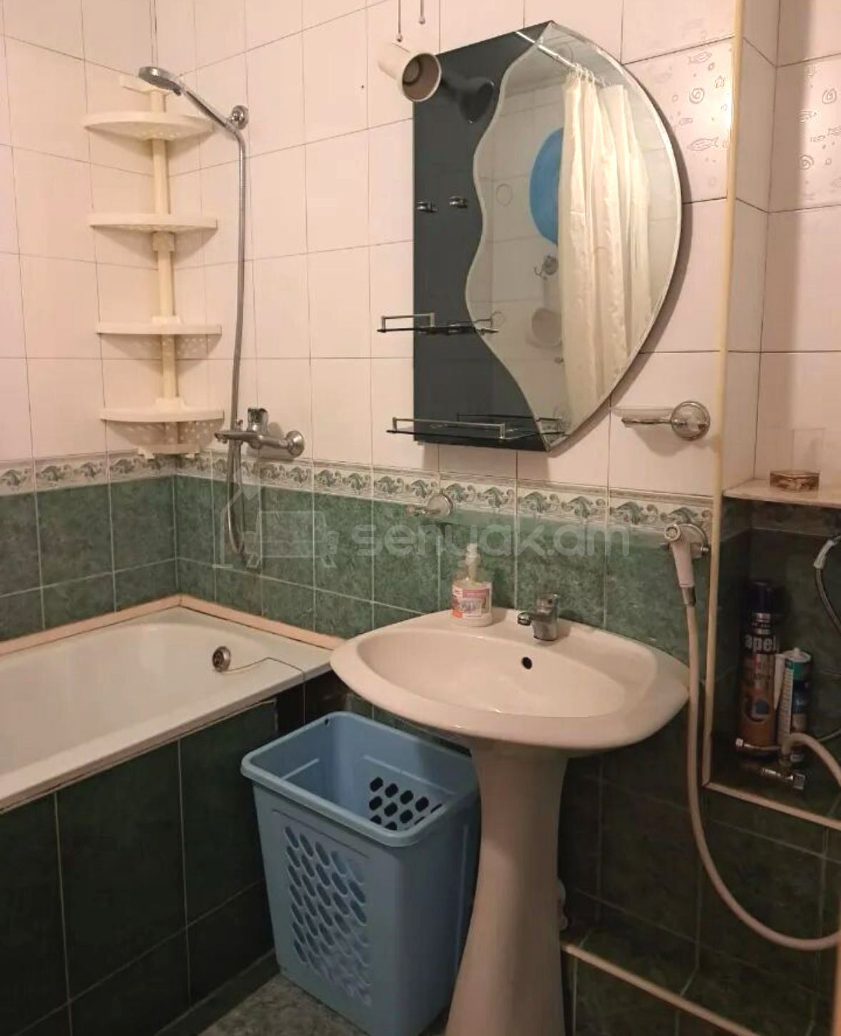 3 Սենյականոց Բնակարան Քարե Շենքում, 82քմ, 4/4 հարկ, Կոսմետիկ Վերանորոգված