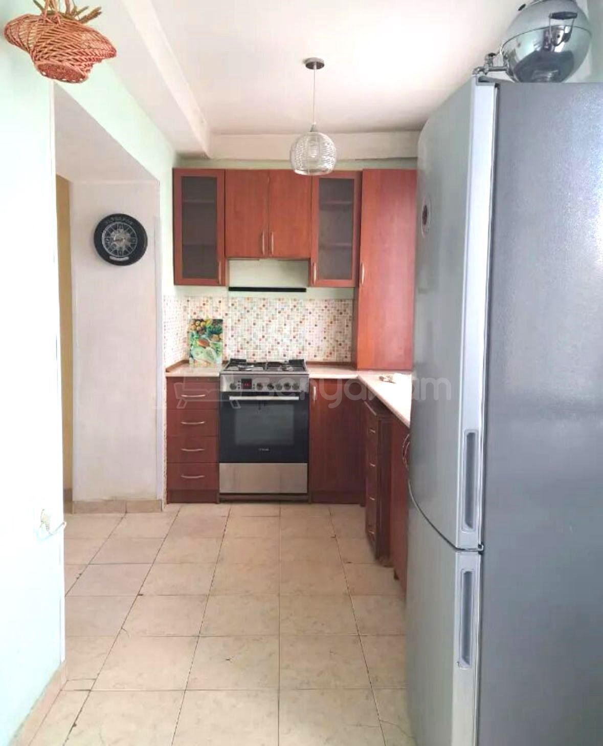 3 Սենյականոց Բնակարան Քարե Շենքում, 82քմ, 4/4 հարկ, Կոսմետիկ Վերանորոգված