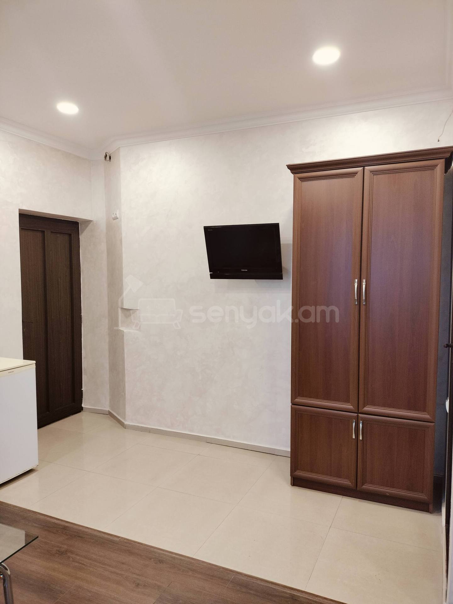 1 Սենյականոց Բնակարան Նորակառույցում, 30քմ, 2/3 հարկ, Դիզայներական Վերանորոգված