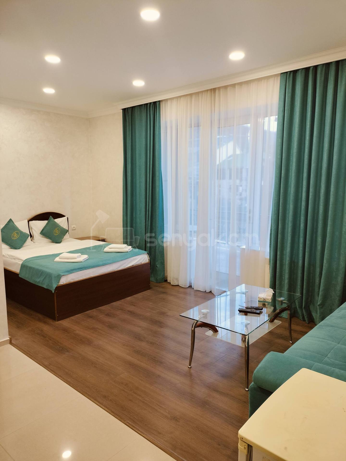 1 Սենյականոց Բնակարան Նորակառույցում, 30քմ, 2/3 հարկ, Դիզայներական Վերանորոգված