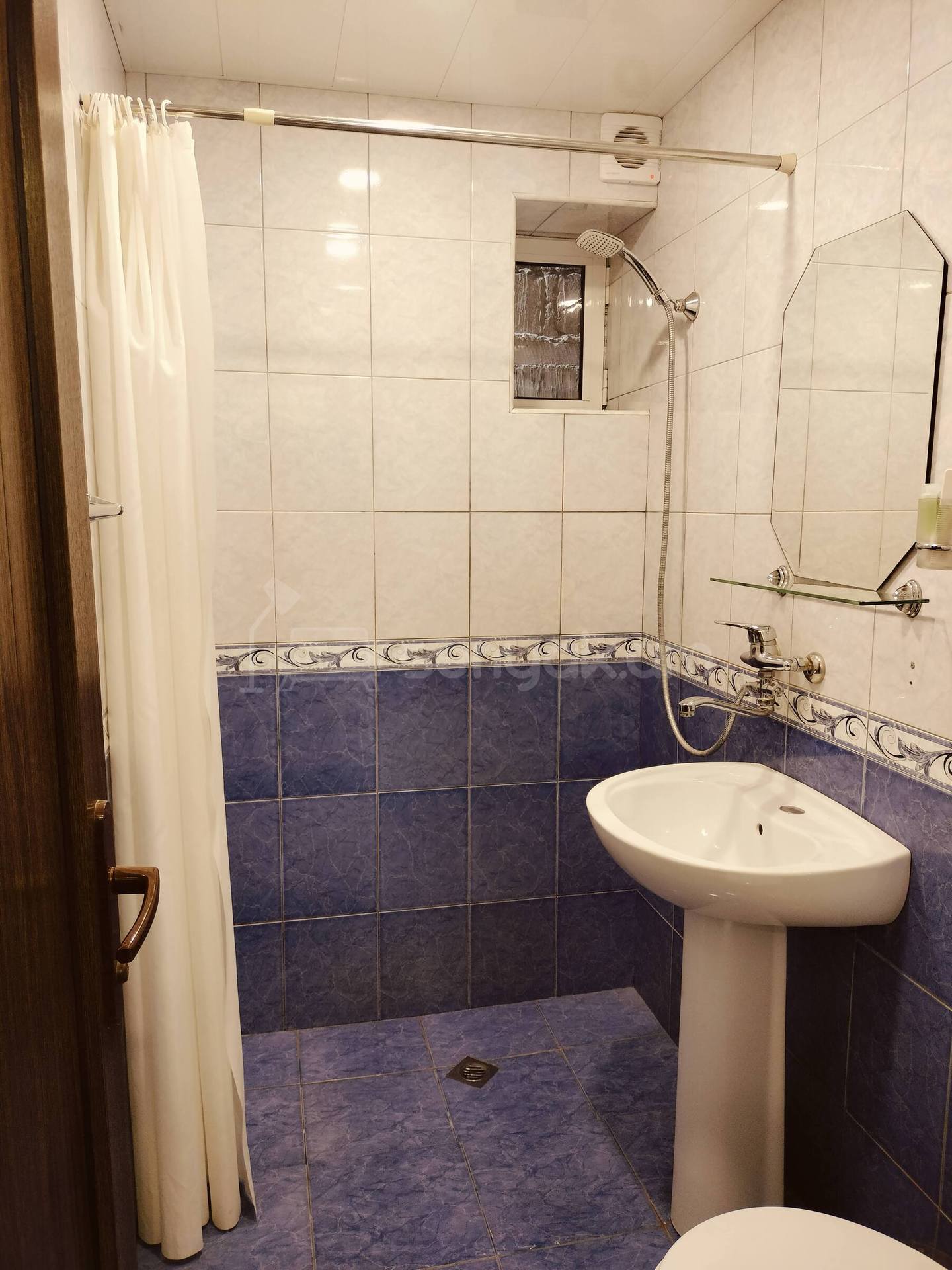 2 Սենյականոց Բնակարան Նորակառույցում, 30քմ, 2/3 հարկ, Դիզայներական Վերանորոգված