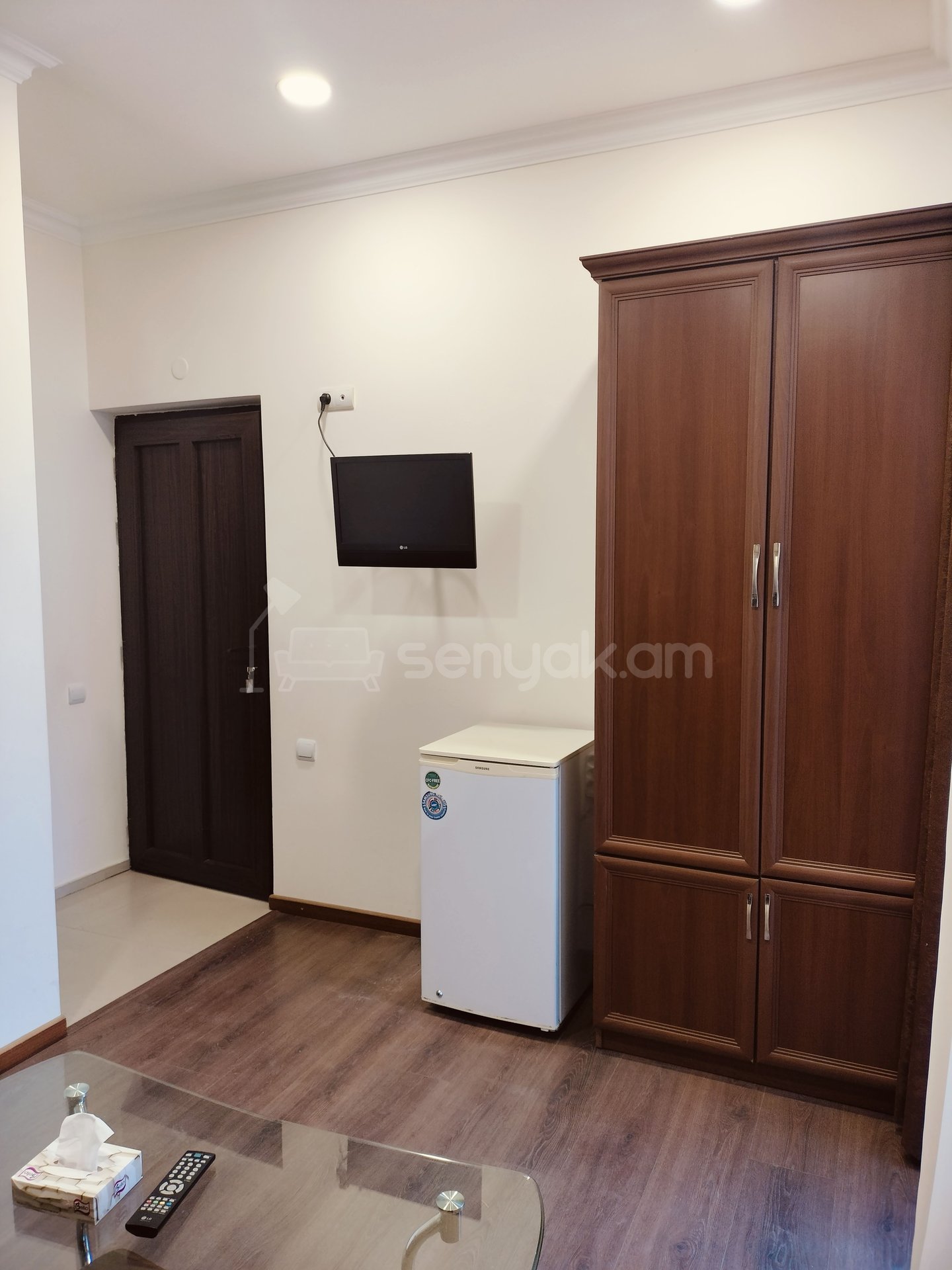 2 Սենյականոց Բնակարան Նորակառույցում, 30քմ, 2/3 հարկ, Դիզայներական Վերանորոգված