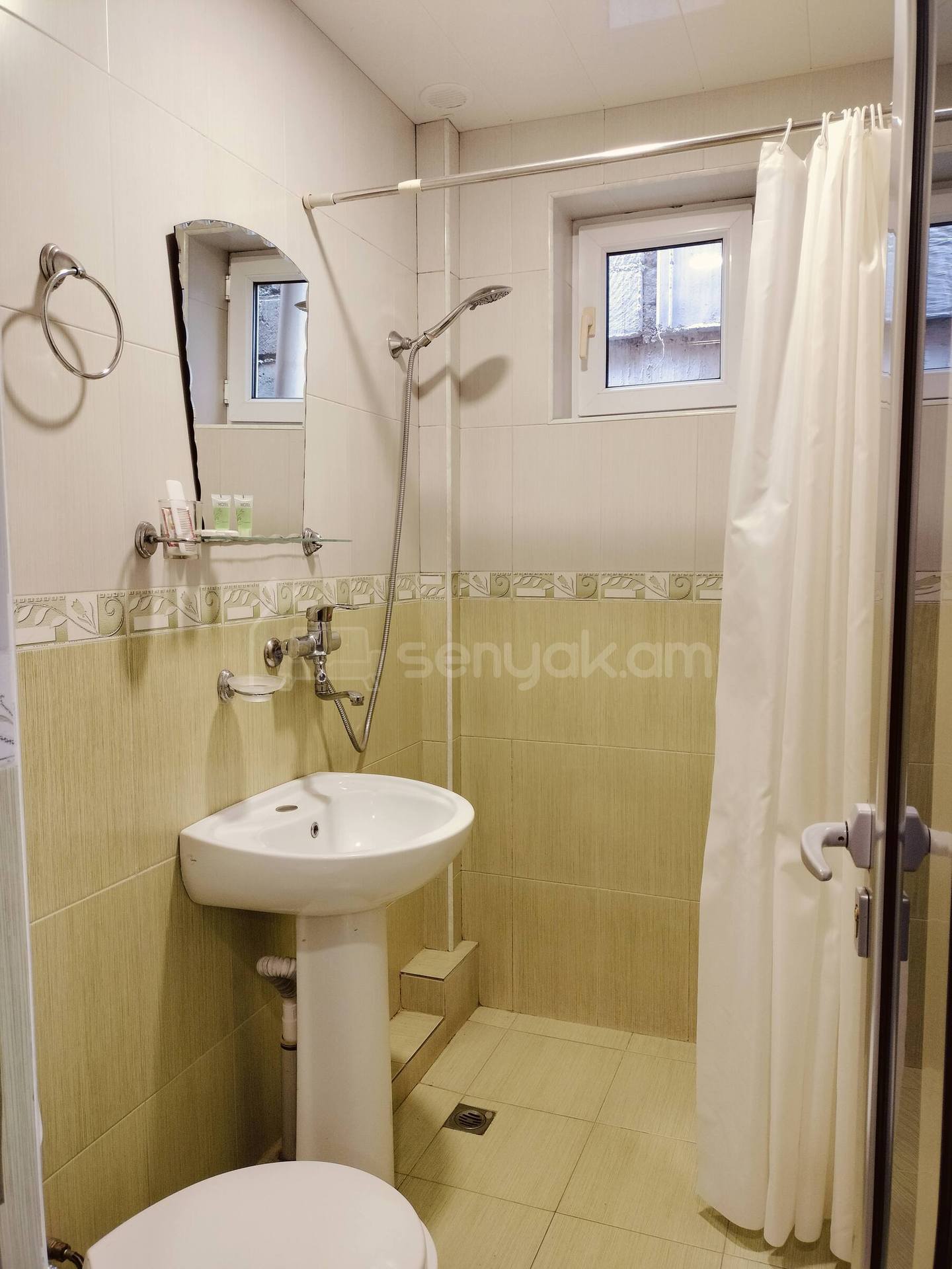 1 Սենյականոց Բնակարան Նորակառույցում, 30քմ, 3/3 հարկ, Դիզայներական Վերանորոգված