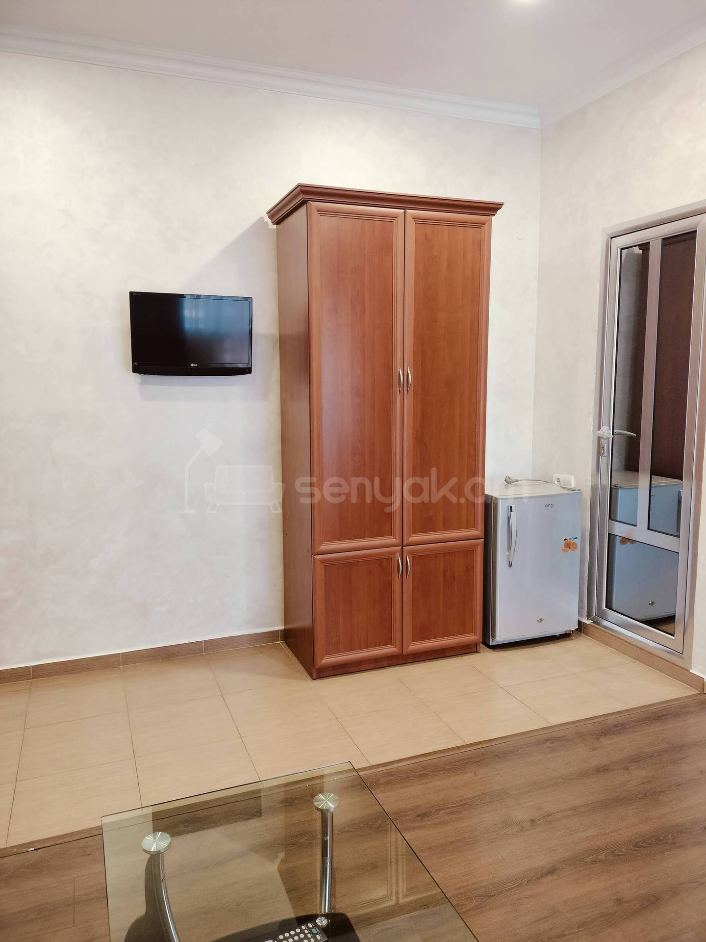 1 Սենյականոց Բնակարան Նորակառույցում, 30քմ, 3/3 հարկ, Դիզայներական Վերանորոգված