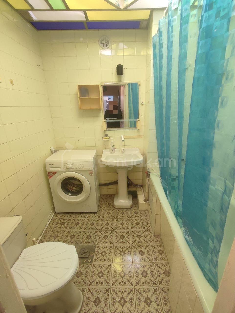 2 Սենյականոց Բնակարան, 50քմ, 12/13 հարկ, Նորմալ Վիճակում, Կահավորված, Արևկող