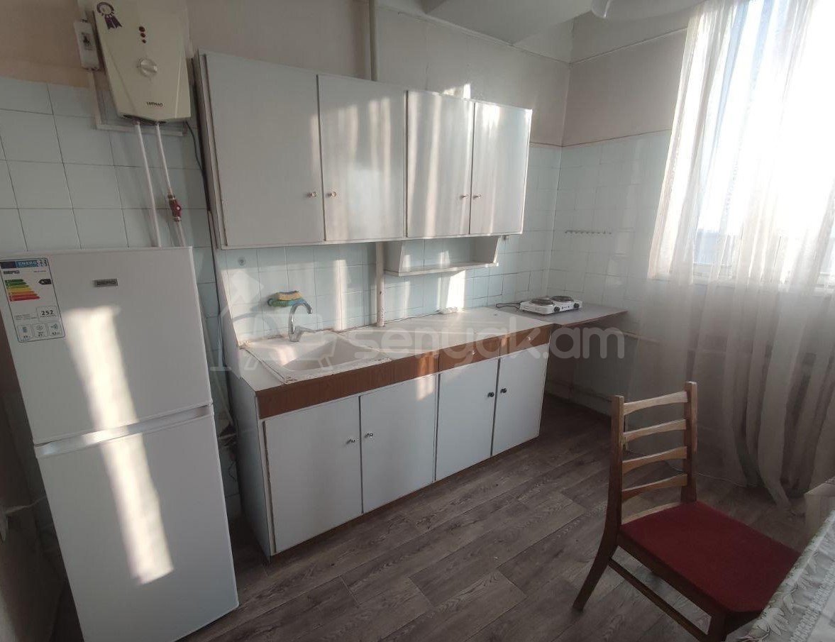 2 Սենյականոց Բնակարան, 50քմ, 12/13 հարկ, Նորմալ Վիճակում, Կահավորված, Արևկող