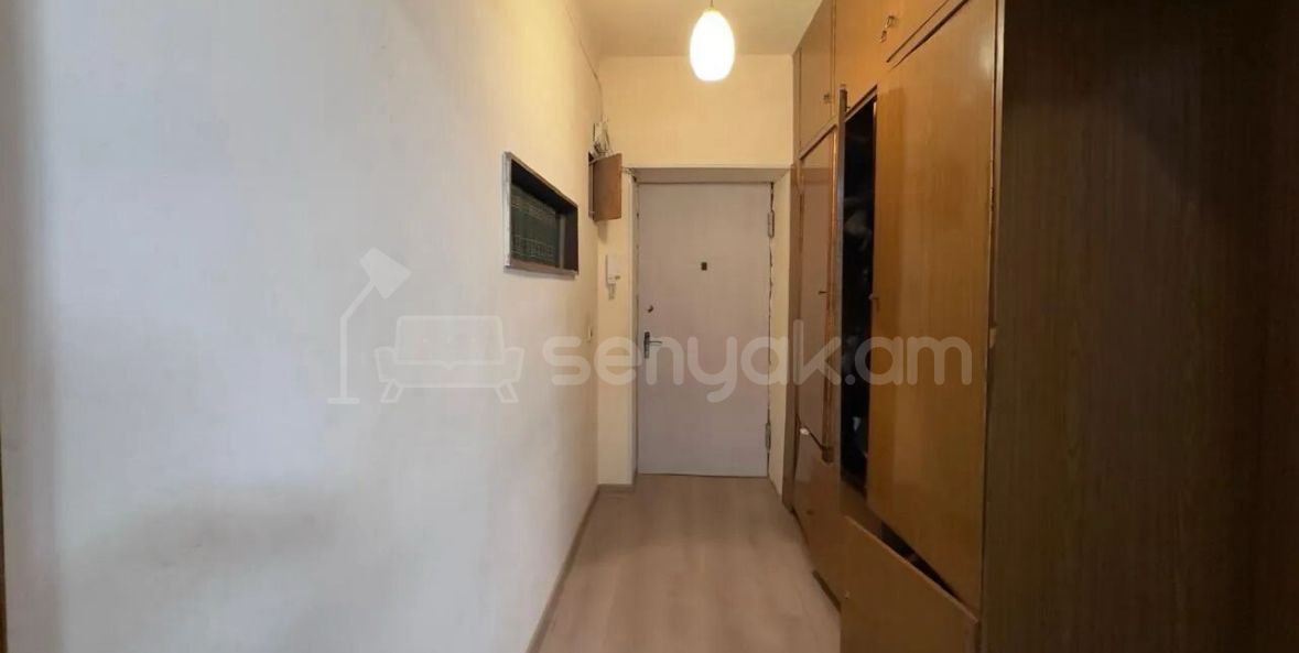 3 Սենյականոց Բնակարան Քարե Շենքում, 100քմ, 2/5 հարկ, Կոսմետիկ Վերանորոգված