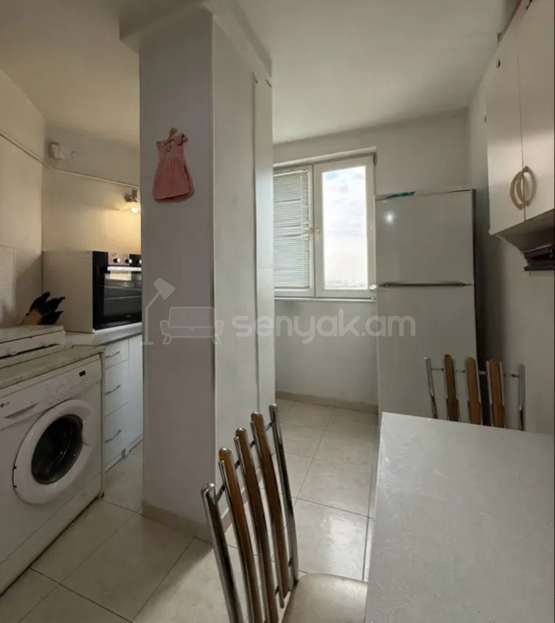 3 Սենյականոց Բնակարան, 275քմ, 4/12 հարկ, Կապիտալ Վերանորոգված