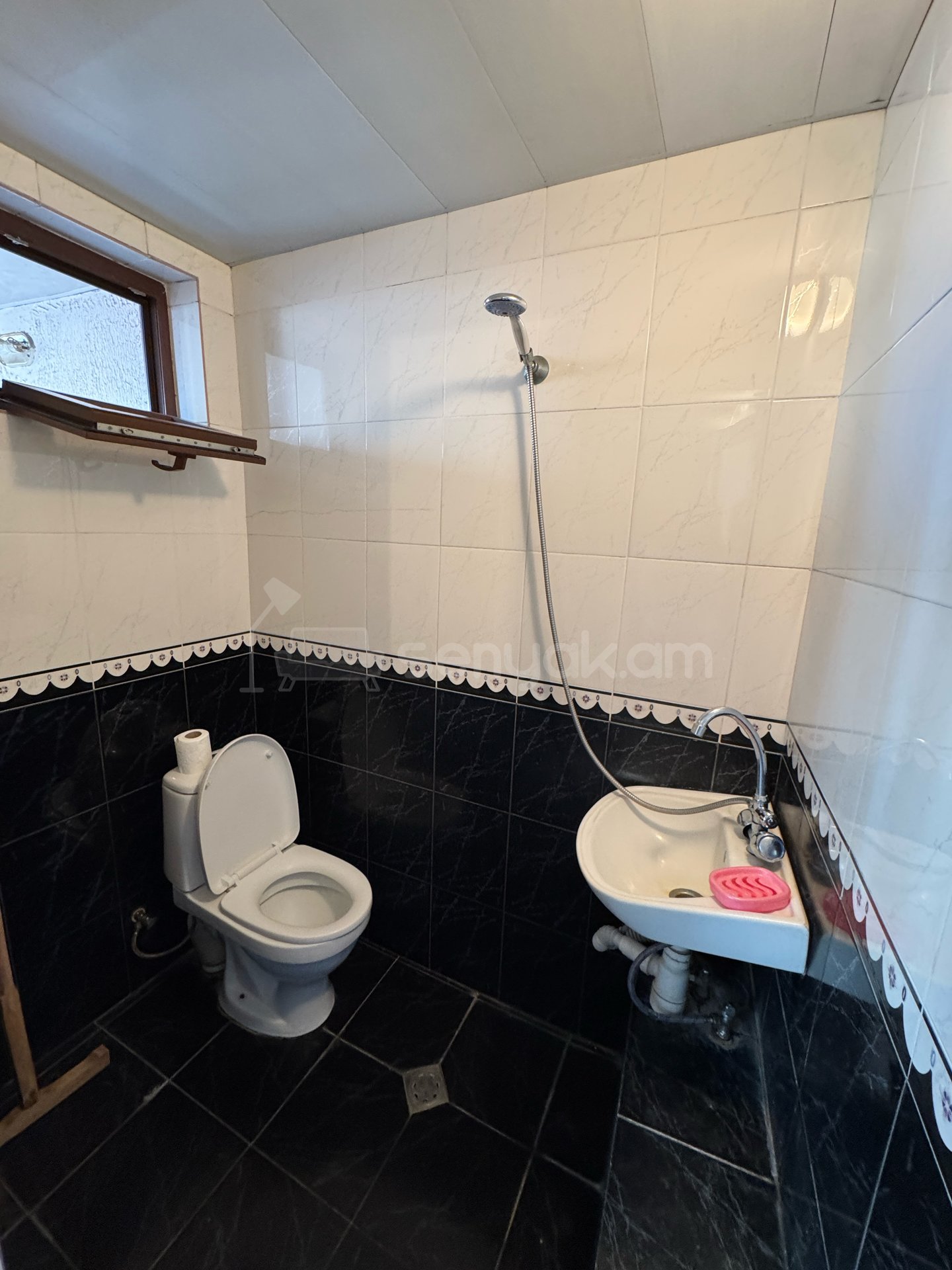 1 Սենյականոց Սեփական Տուն, 45քմ, Նորմալ Վիճակում, Կահավորված