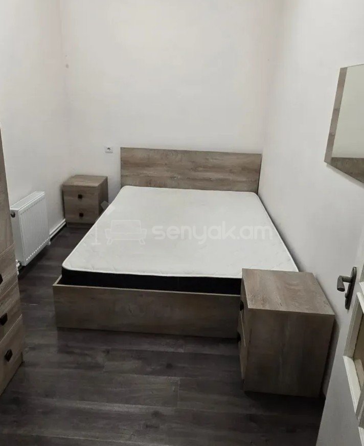 2 Սենյականոց Բնակարան Քարե Շենքում, 40քմ, 5/5 հարկ, Կապիտալ Վերանորոգված, Կահավորված, Արևկող