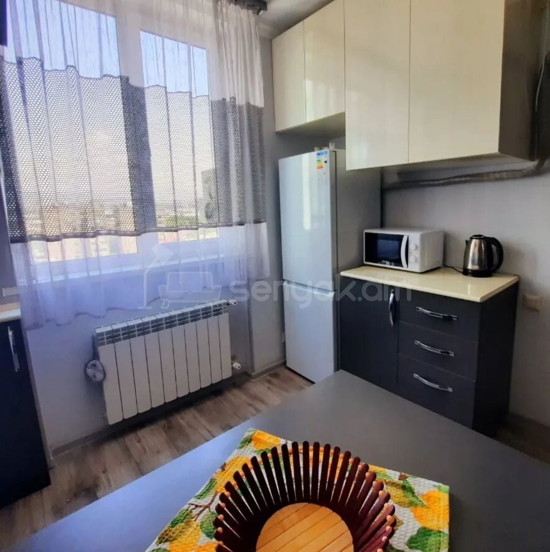 2 Սենյականոց Բնակարան Նորակառույցում, 45քմ, 10/13 հարկ, Կապիտալ Վերանորոգված, Կահավորված, Արևկող