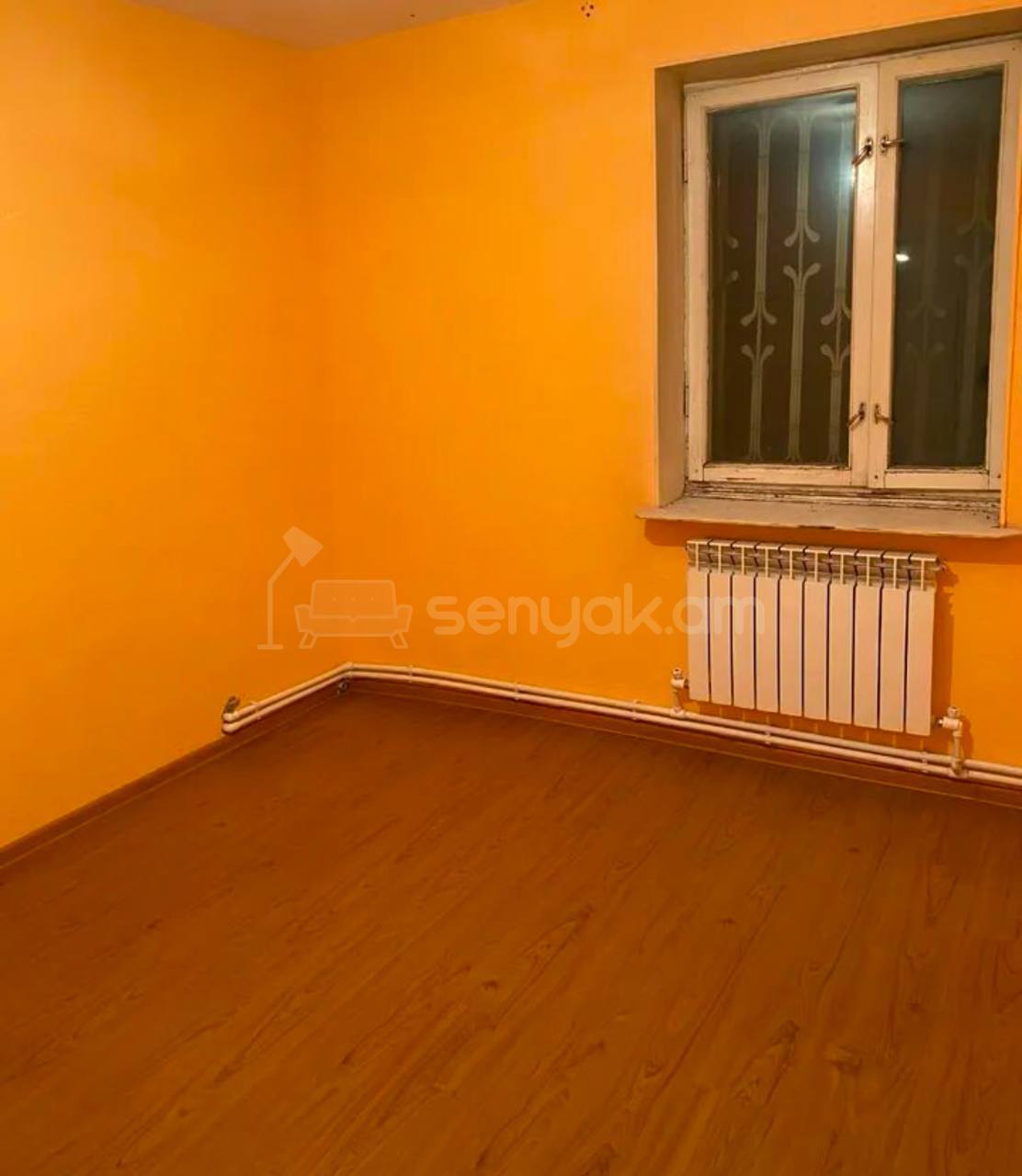 3 Սենյականոց Սեփական Տուն, 90քմ, Նորմալ Վիճակում, Կահավորված, Ավտոտնակով