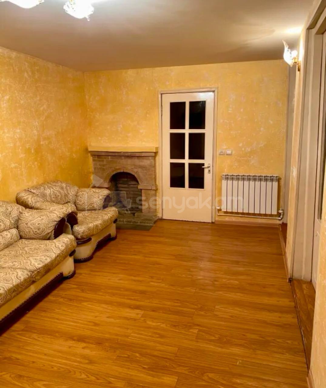 3 Սենյականոց Սեփական Տուն, 90քմ, Նորմալ Վիճակում, Կահավորված, Ավտոտնակով