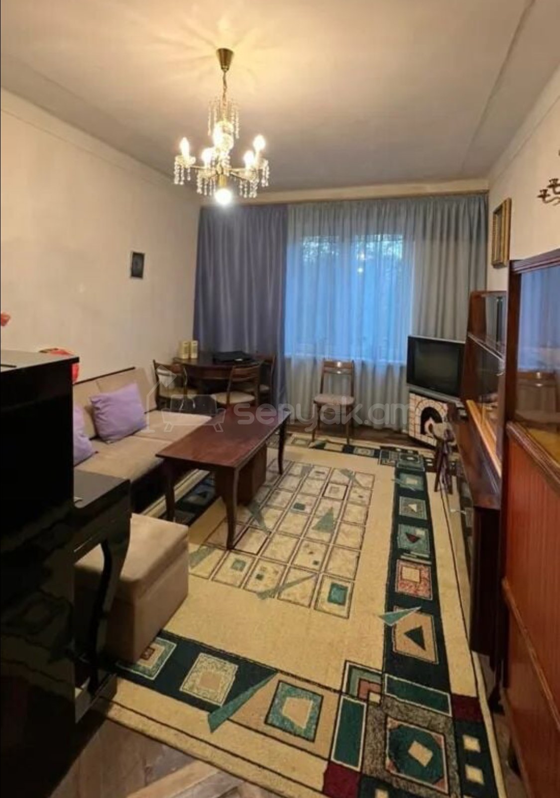 2 Սենյականոց Բնակարան Քարե Շենքում, 65քմ, 3/5 հարկ, Նորմալ Վիճակում, Կահավորված