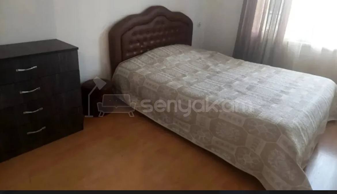 2 Սենյականոց Բնակարան, 42քմ, 10/10 հարկ, Կապիտալ Վերանորոգված, Կահավորված, Արևկող