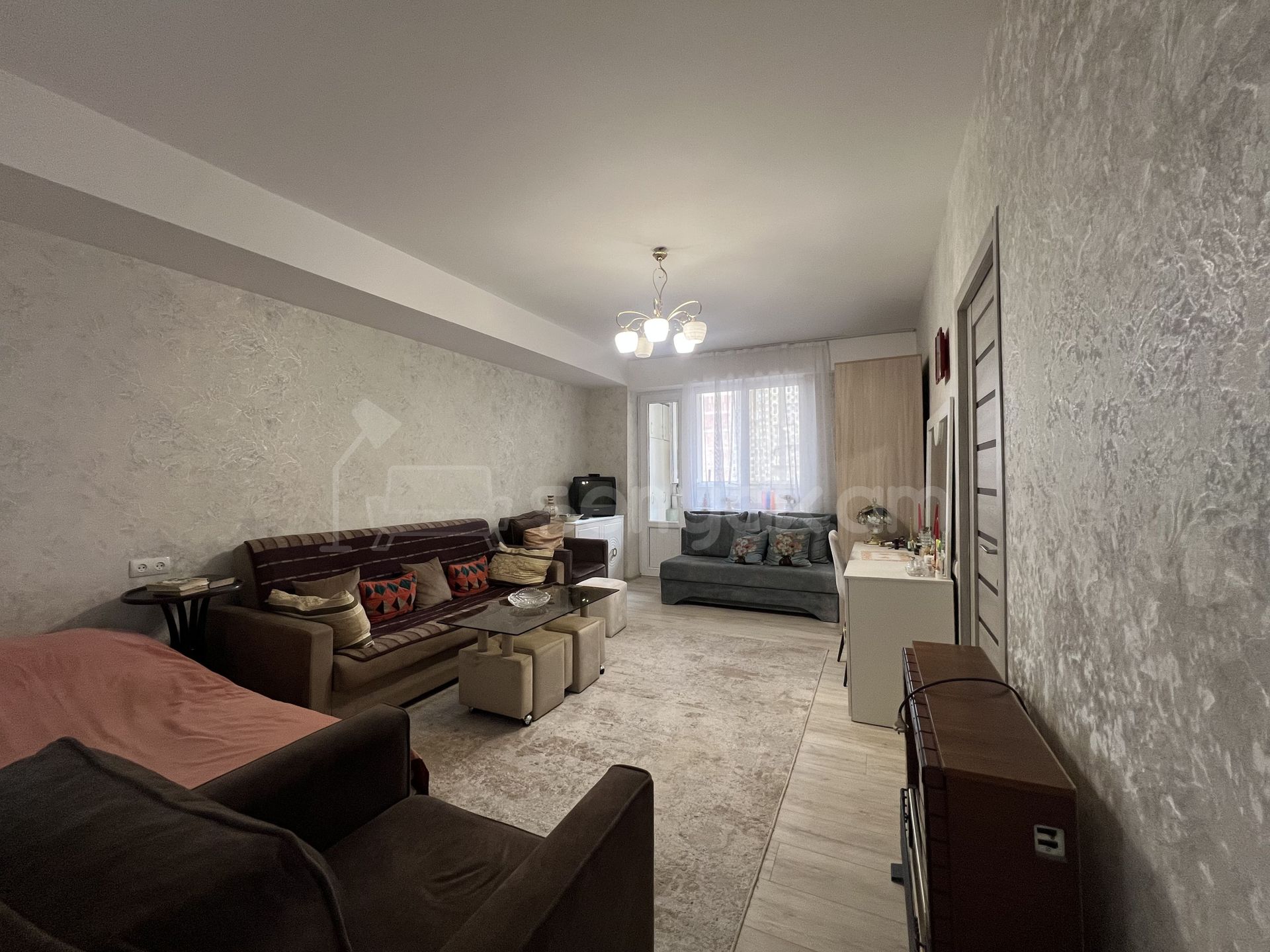 2 Սենյականոց Բնակարան, 57քմ, 10/14 հարկ, Կապիտալ Վերանորոգված