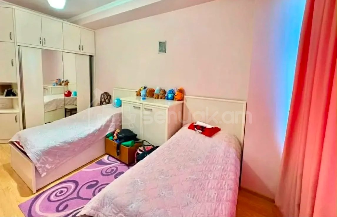 3 Սենյականոց Բնակարան Նորակառույցում, 91քմ, 3/8 հարկ, Կապիտալ Վերանորոգված