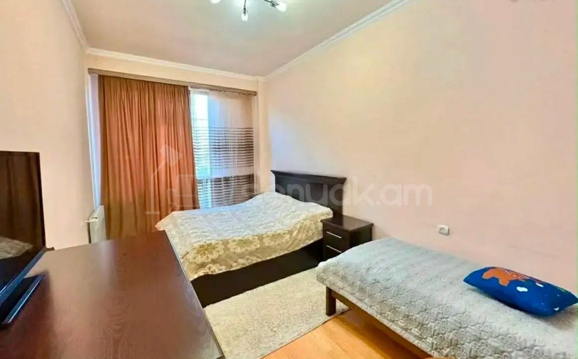 3 Սենյականոց Բնակարան Նորակառույցում, 91քմ, 3/8 հարկ, Կապիտալ Վերանորոգված