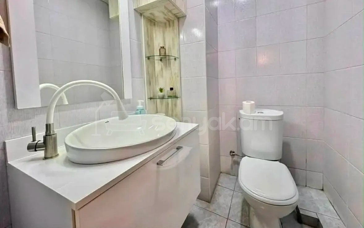 3 Սենյականոց Բնակարան Նորակառույցում, 91քմ, 3/8 հարկ, Կապիտալ Վերանորոգված