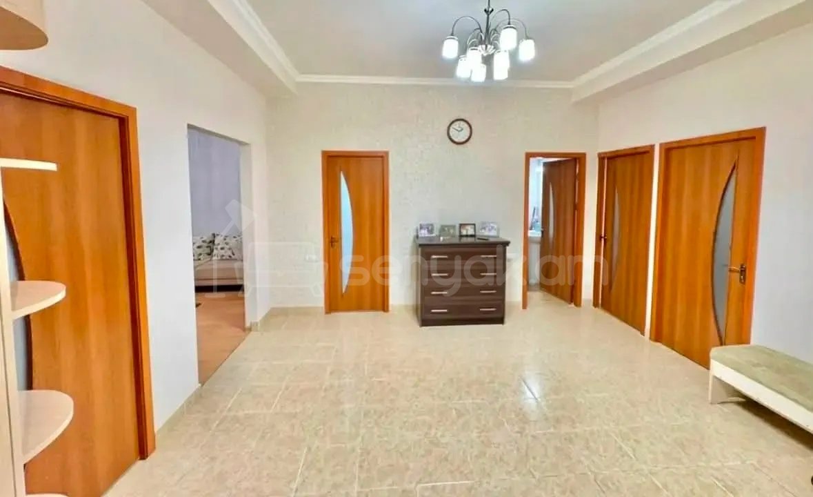 3 Սենյականոց Բնակարան Նորակառույցում, 91քմ, 3/8 հարկ, Կապիտալ Վերանորոգված