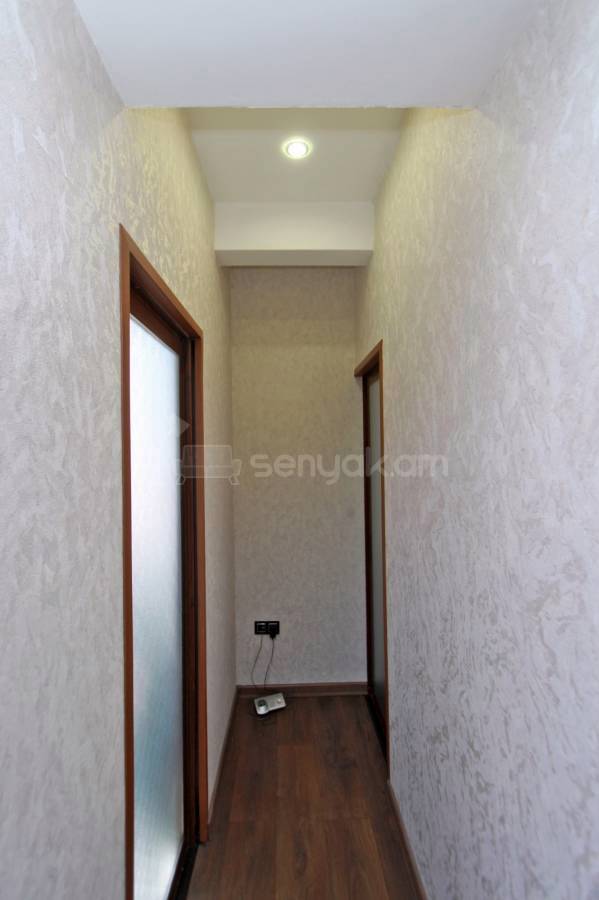 1 Սենյականոց Բնակարան Քարե Շենքում, 45քմ, 3/5 հարկ, Կապիտալ Վերանորոգված