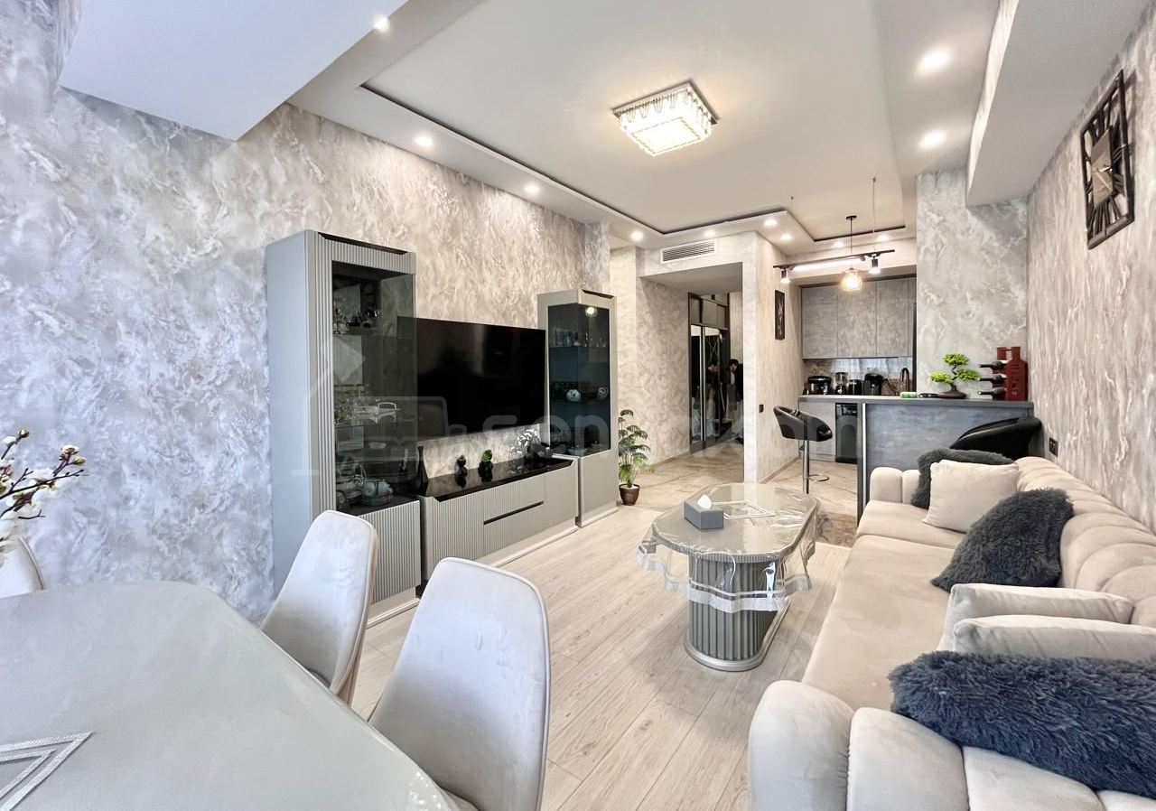 3 Սենյականոց Բնակարան Նորակառույցում, 91քմ, 3/14 հարկ, Կապիտալ Վերանորոգված