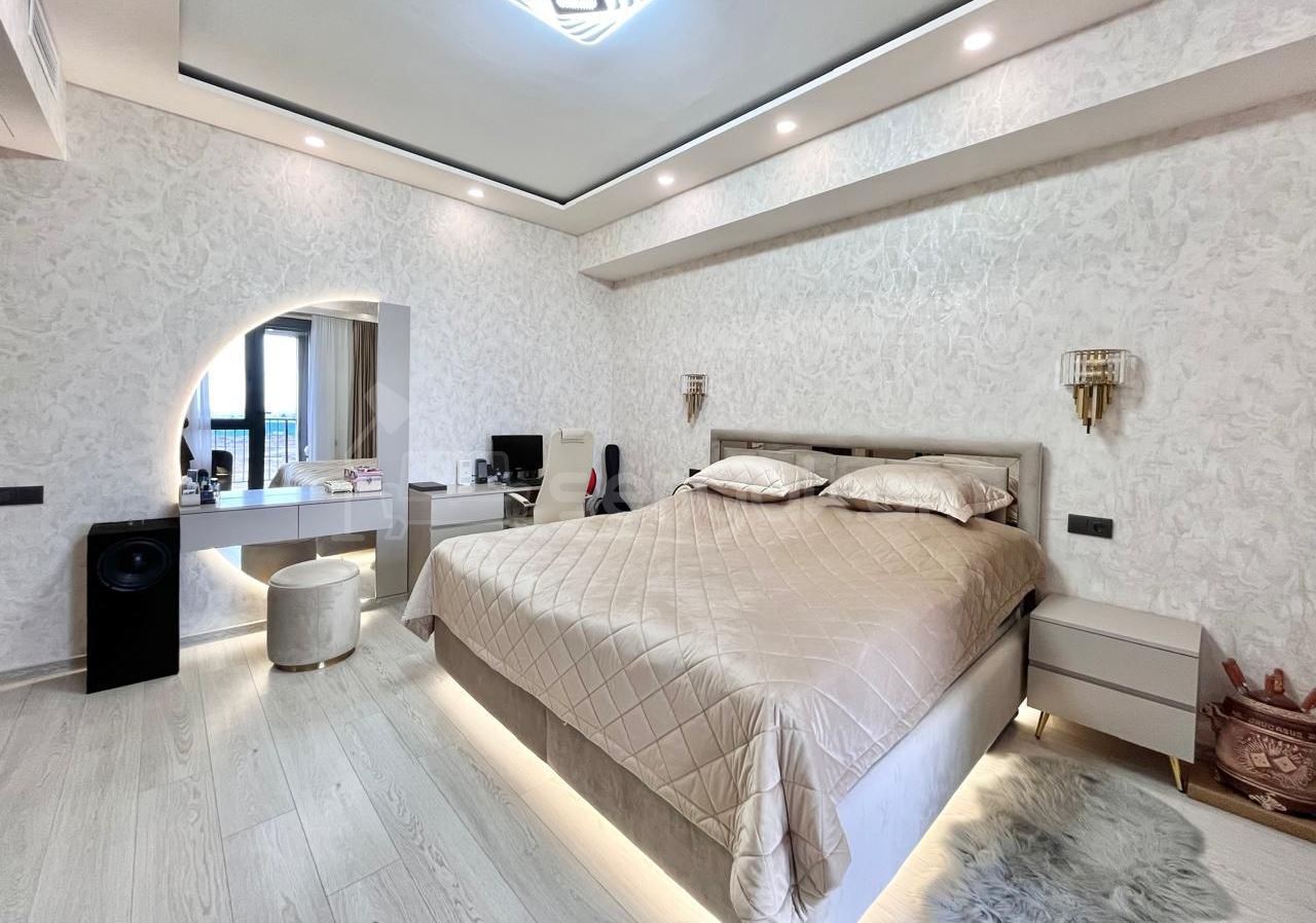 3 Սենյականոց Բնակարան Նորակառույցում, 91քմ, 3/14 հարկ, Կապիտալ Վերանորոգված