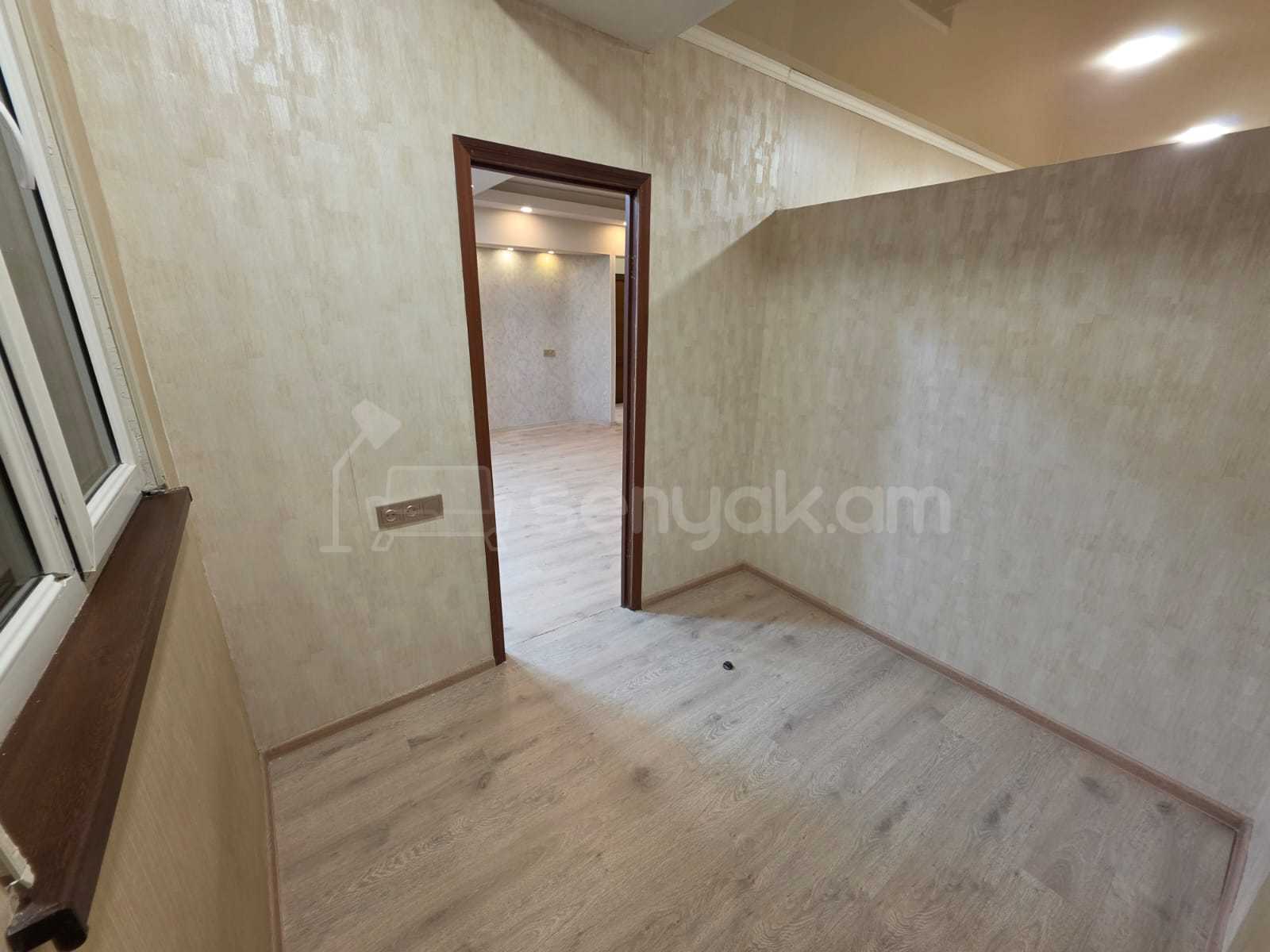 3 Սենյականոց Բնակարան, 53քմ, 9/13 հարկ, Կապիտալ Վերանորոգված