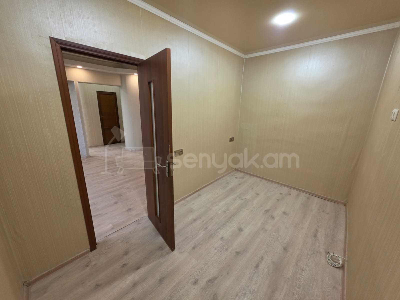 3 Սենյականոց Բնակարան, 53քմ, 9/13 հարկ, Կապիտալ Վերանորոգված