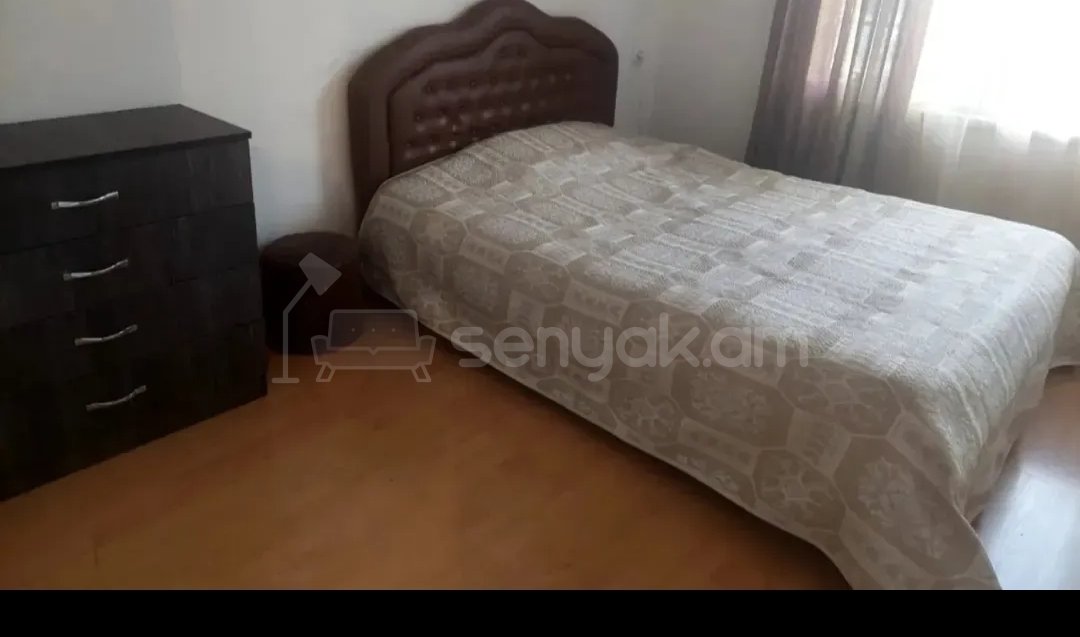 2 Սենյականոց Բնակարան, 42քմ, 10/10 հարկ, Կոսմետիկ Վերանորոգված, Կահավորված