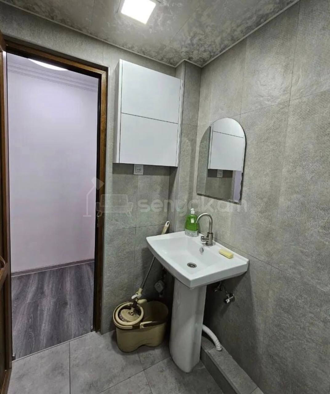 2 Սենյականոց Բնակարան, 37քմ, 2/4 հարկ, Կապիտալ Վերանորոգված