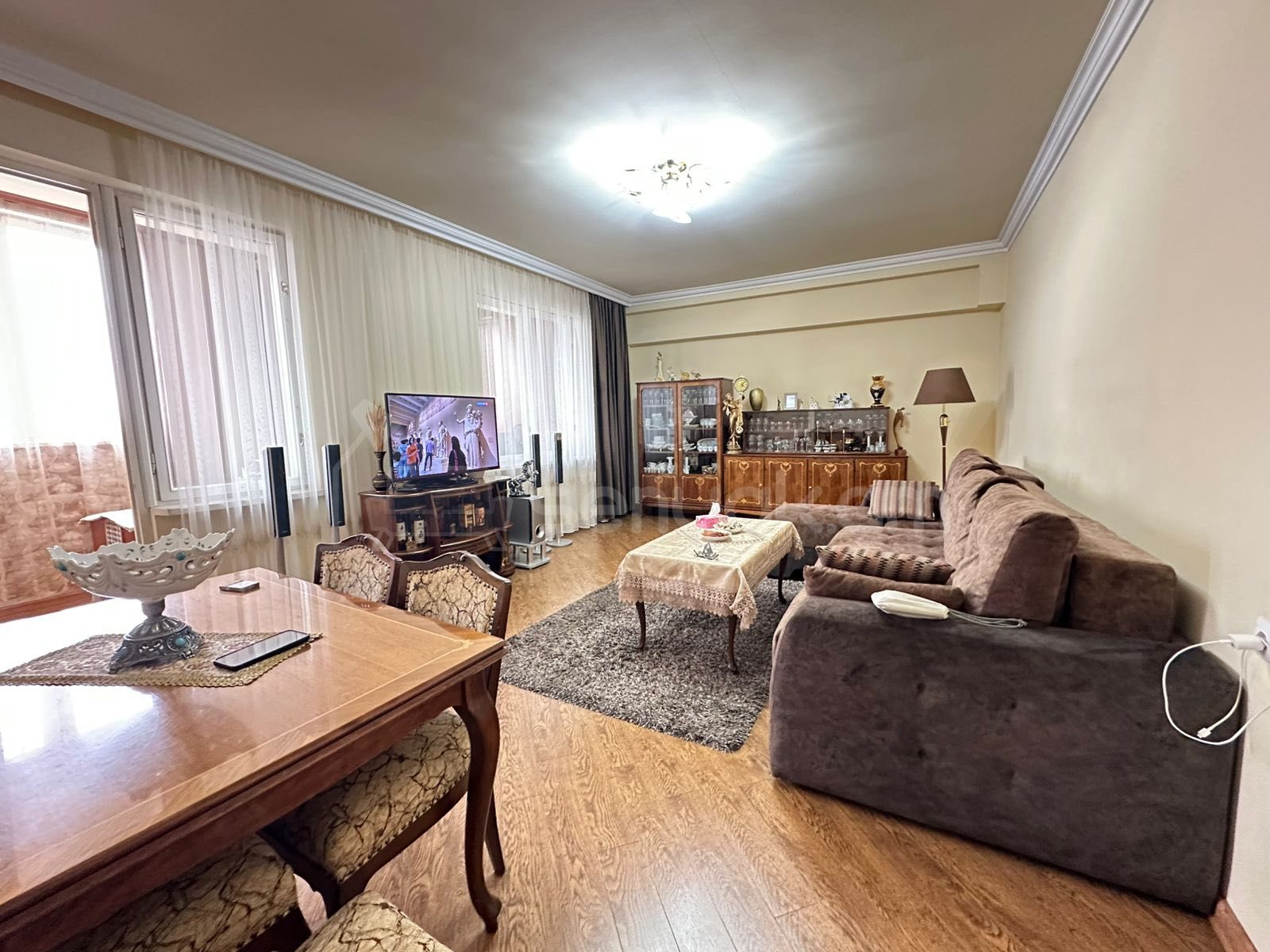 3 Սենյականոց Բնակարան, 78քմ, 3/12 հարկ, Կապիտալ Վերանորոգված