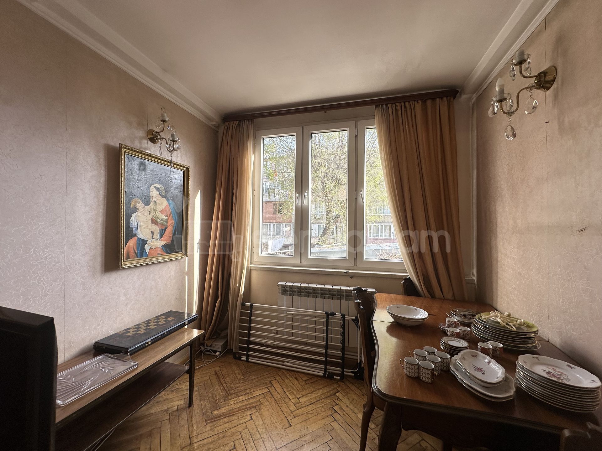 3 Սենյականոց Բնակարան Քարե Շենքում, 75քմ, 2/5 հարկ, Կոսմետիկ Վերանորոգված