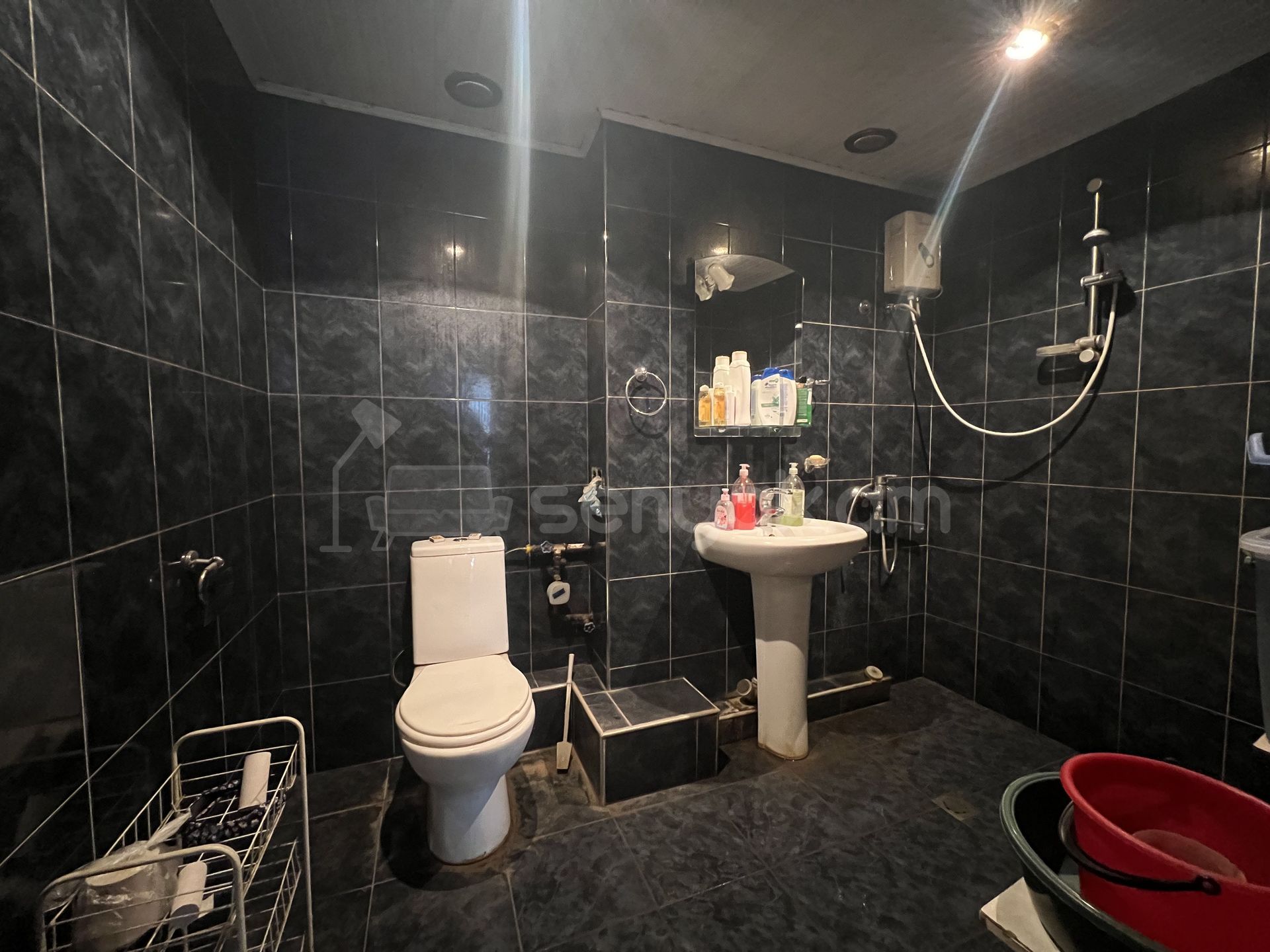 4 Սենյականոց Բնակարան, 93քմ, 7/9 հարկ, Կոսմետիկ Վերանորոգված