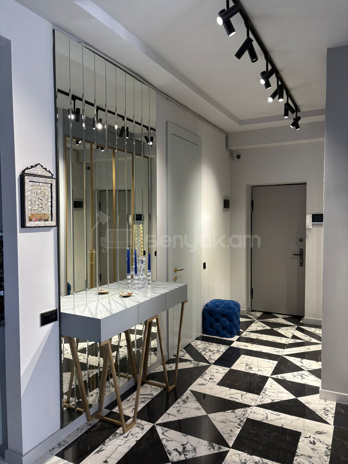 2 Սենյականոց Բնակարան Նորակառույցում, 70քմ, 12/15 հարկ, Դիզայներական Վերանորոգված, Կահավորված, Արևկող