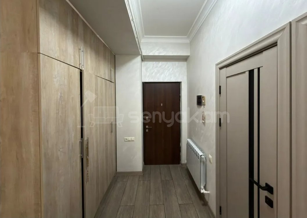 4 Սենյականոց Բնակարան Նորակառույցում, 110քմ, 3/18 հարկ, Կապիտալ Վերանորոգված